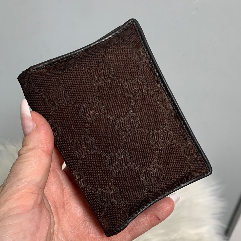 Authentic Gucci small lightweight flexible card holder - Picture 4 of 17